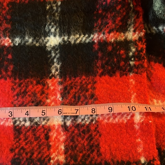 Victoria’s Secret Scarf 🧣 - Picture 9 of 9